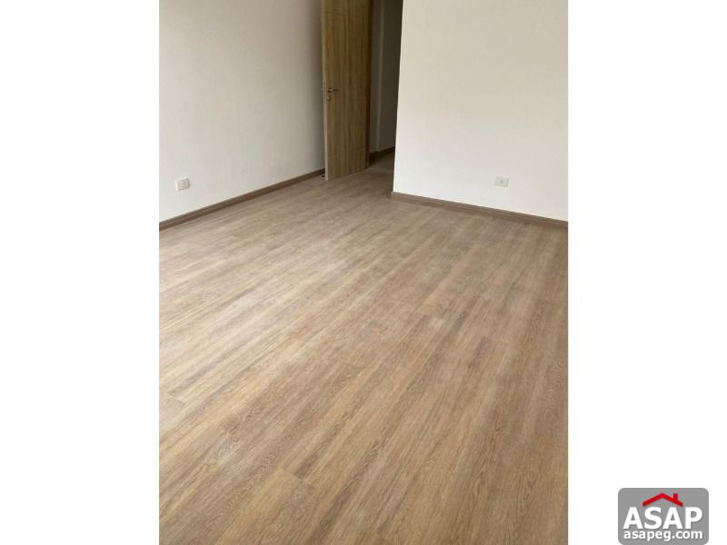 Finished Apartment for Sale in Fifth Square