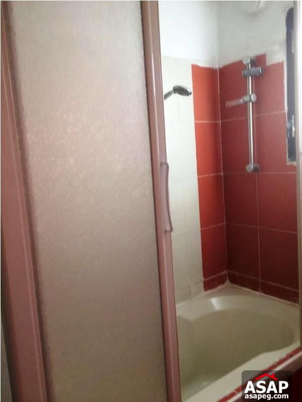 Apartment with Balcony for Rent in Maadi