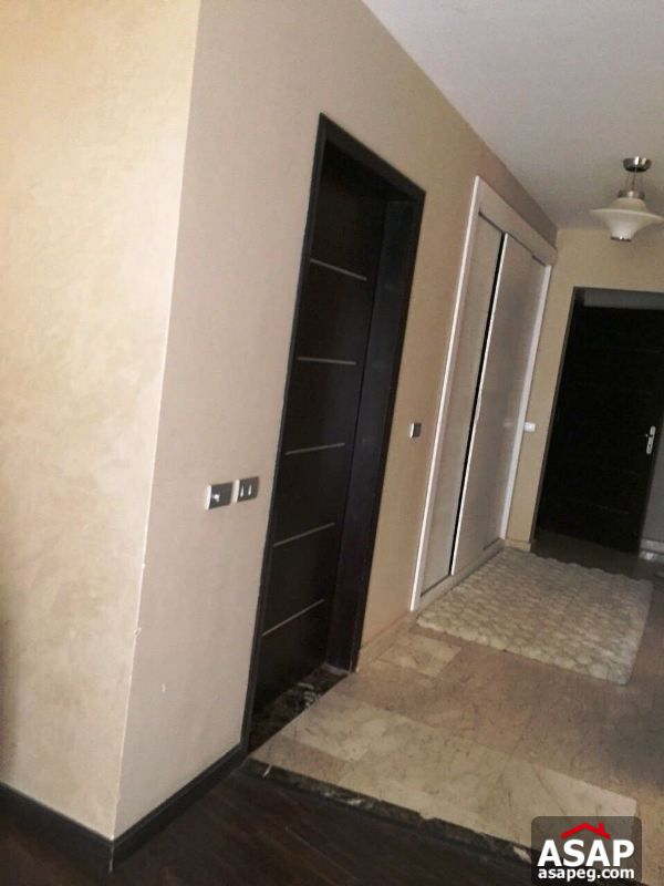 Town House for Rent in Beverly Hills Town House for Rent in Beverly Hills