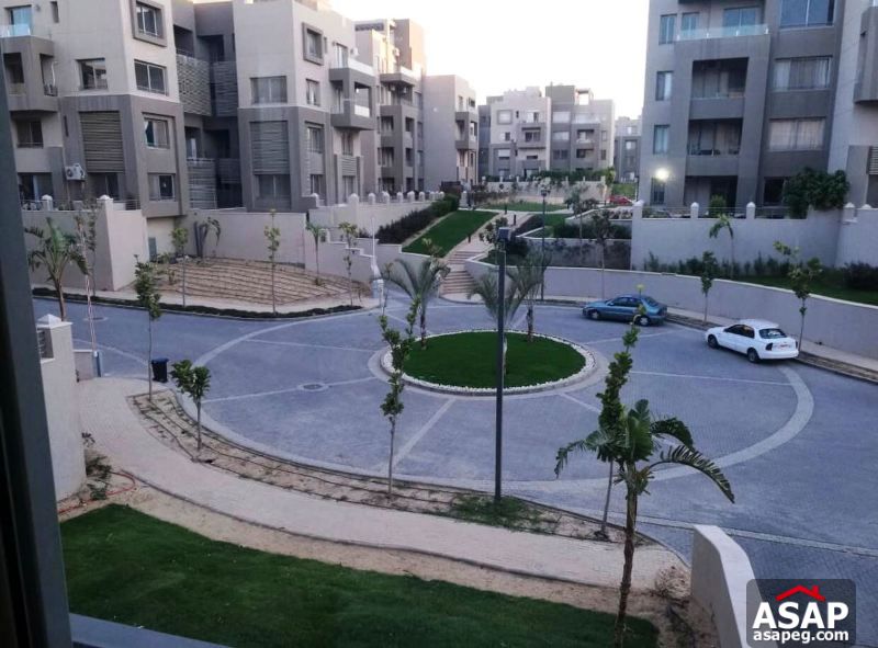 Modern Studio for Rent in Village Gate Modern Studio for Rent in Village Gate