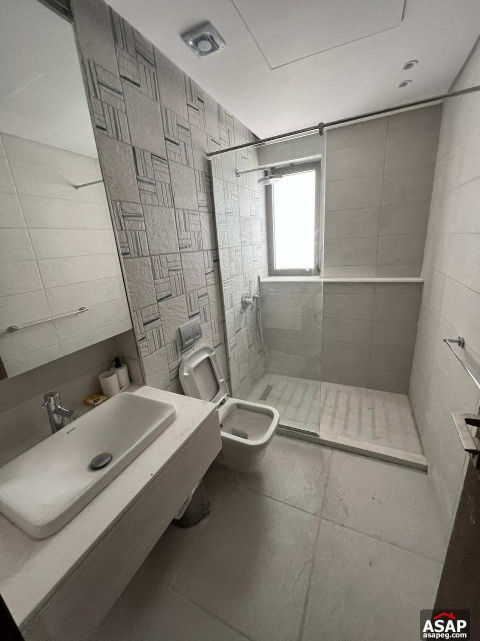 Modern Apartment for Rent in Lake View Residence Modern Apartment for Rent in Lake View Residence