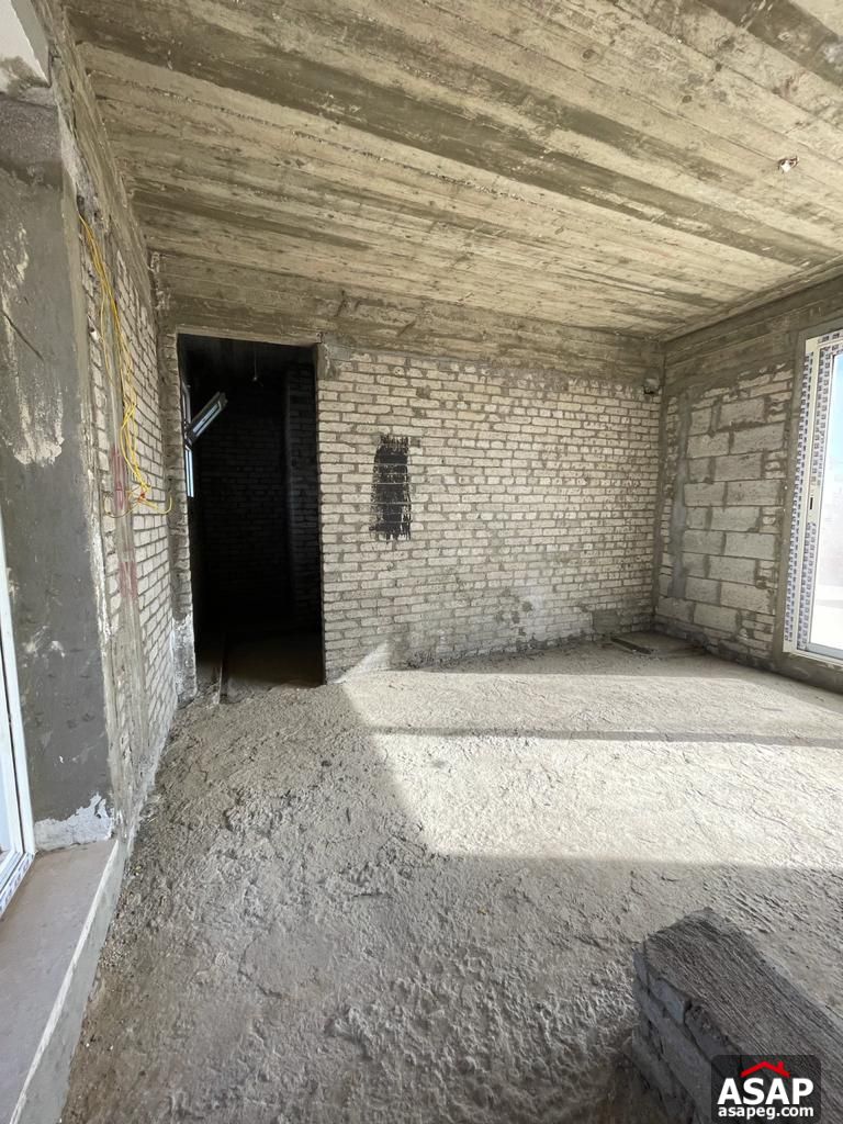 Villa for Sale in Mivida Emaar Villa for Sale in Mivida Emaar