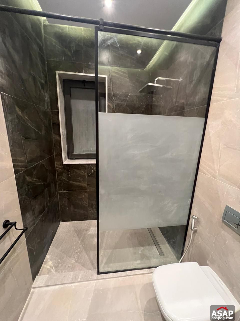 Fully Finished Apartment for Sale in Lake View Residence Fully Finished Apartment for Sale in Lake View Residence