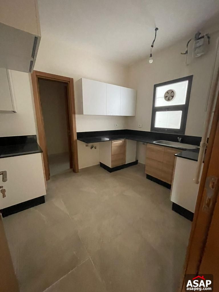 Ground Floor for Rent in New Cairo , Eastown Sodic