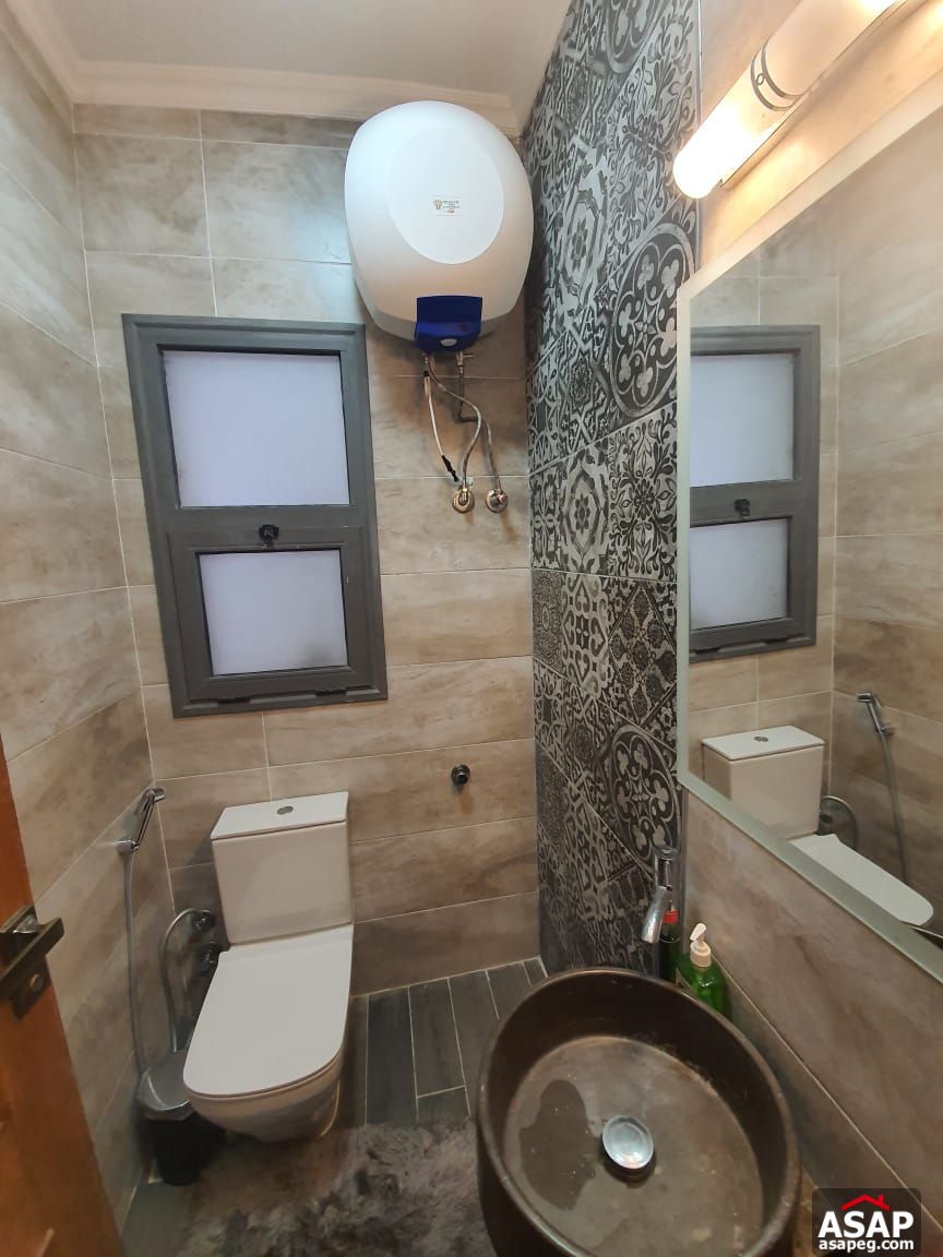 Furnished Ground Floor for Rent in Eastown Furnished Ground Floor for Rent in Eastown