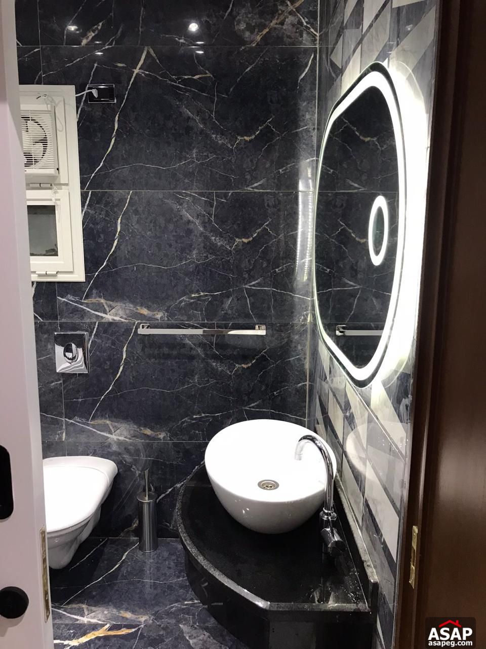 Apartment for Rent in Hyde Park Compound