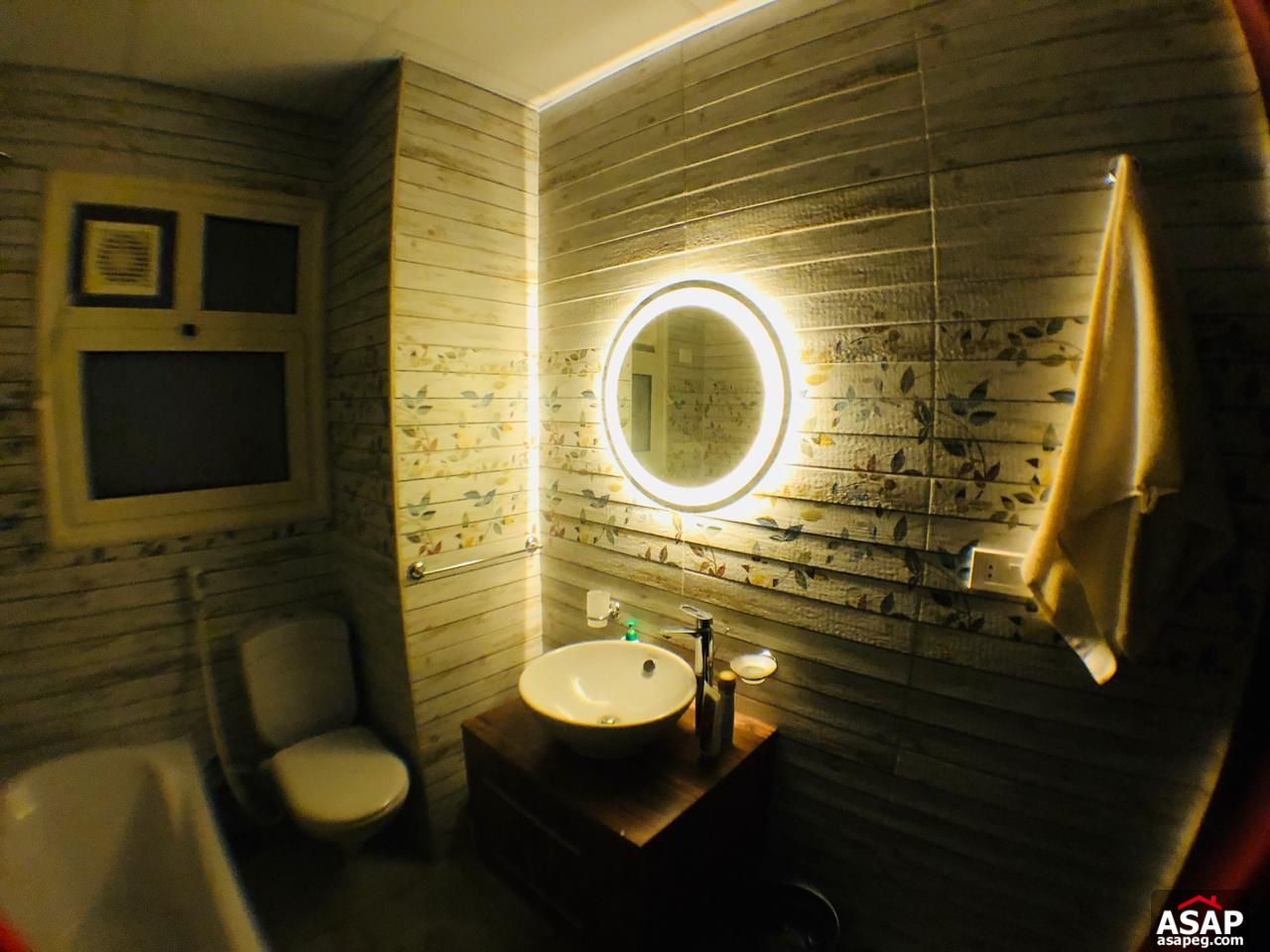 Flat for sale in Highland Park Better Home