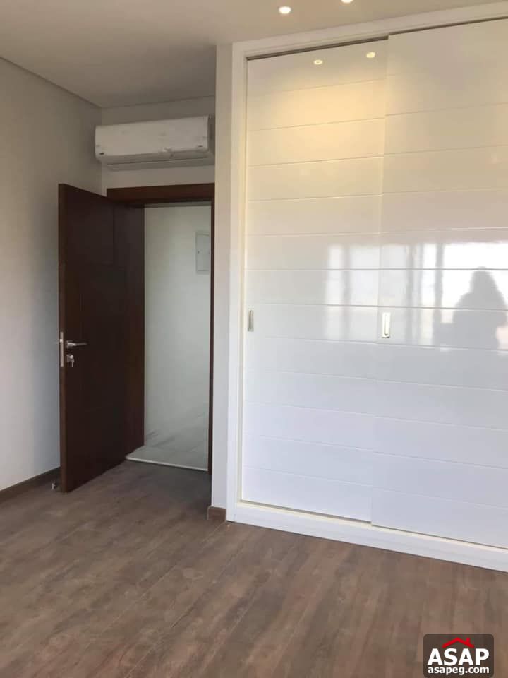 Villa for Rent in Palm Hills - 6 October Villa for Rent in Palm Hills - 6 October