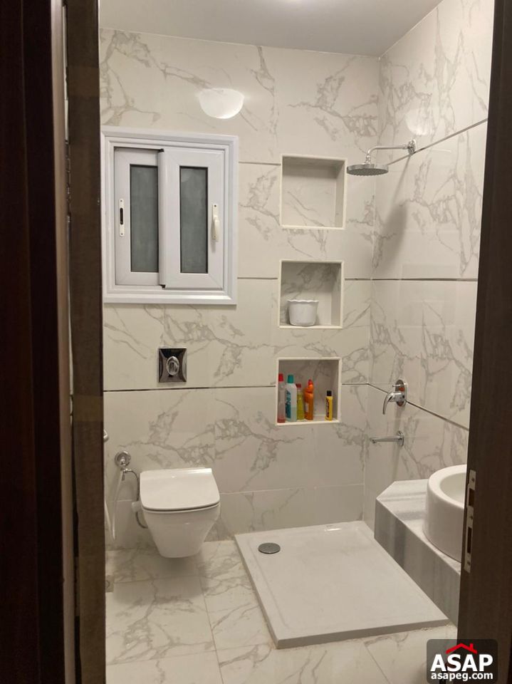 Apartment for Rent in Patio 7 Compound