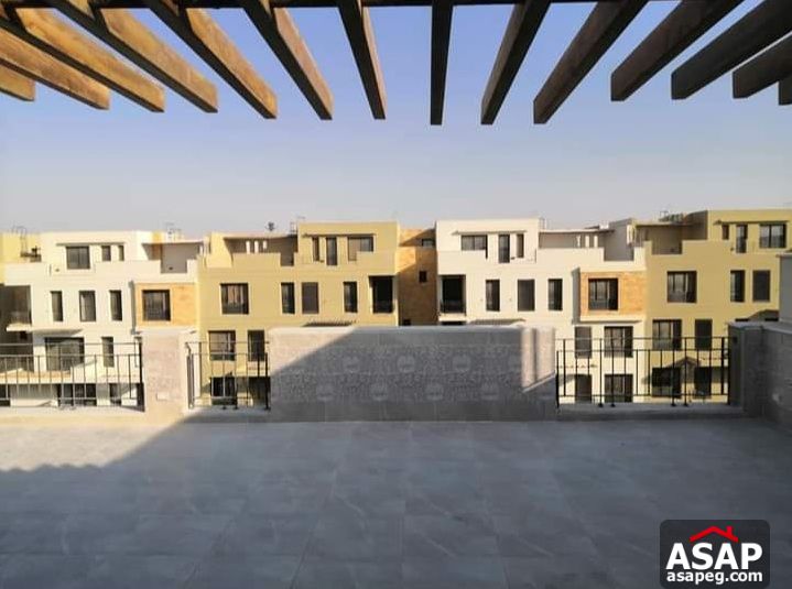 Triplex for Rent in New Cairo , Eastown Sodic Triplex for Rent in New Cairo , Eastown Sodic