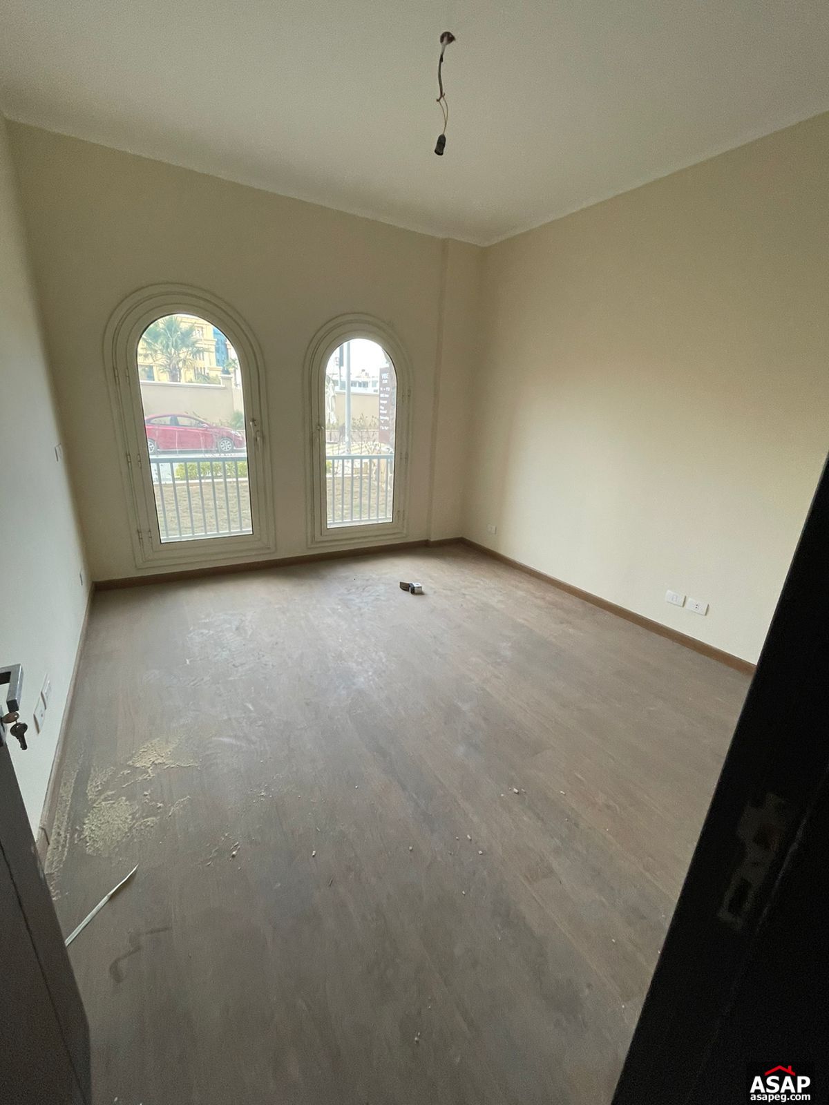 Ground Floor for Sale in 90 Avenue Ground Floor for Sale in 90 Avenue