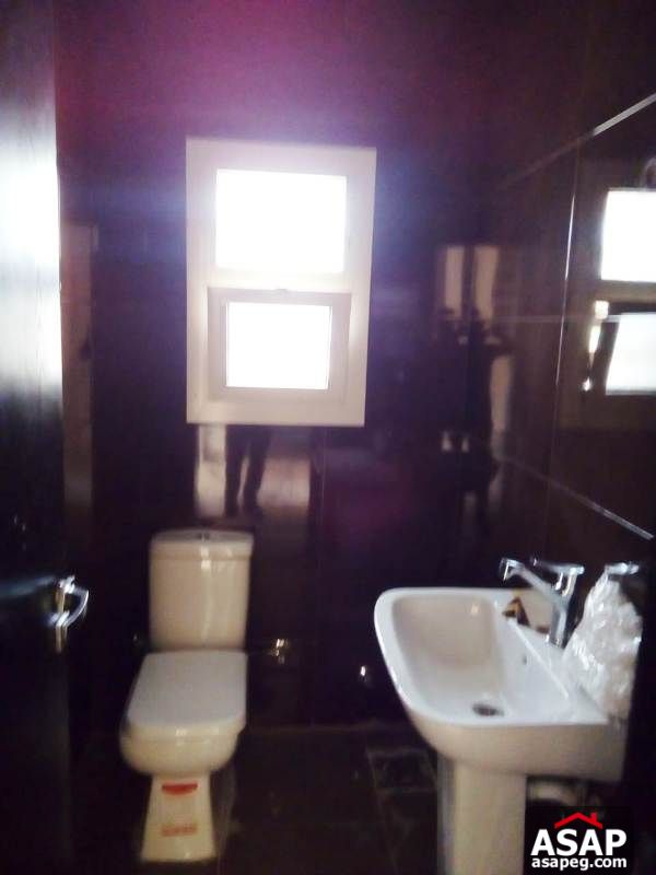 Twin House with Garden for Rent in Katameya Residence