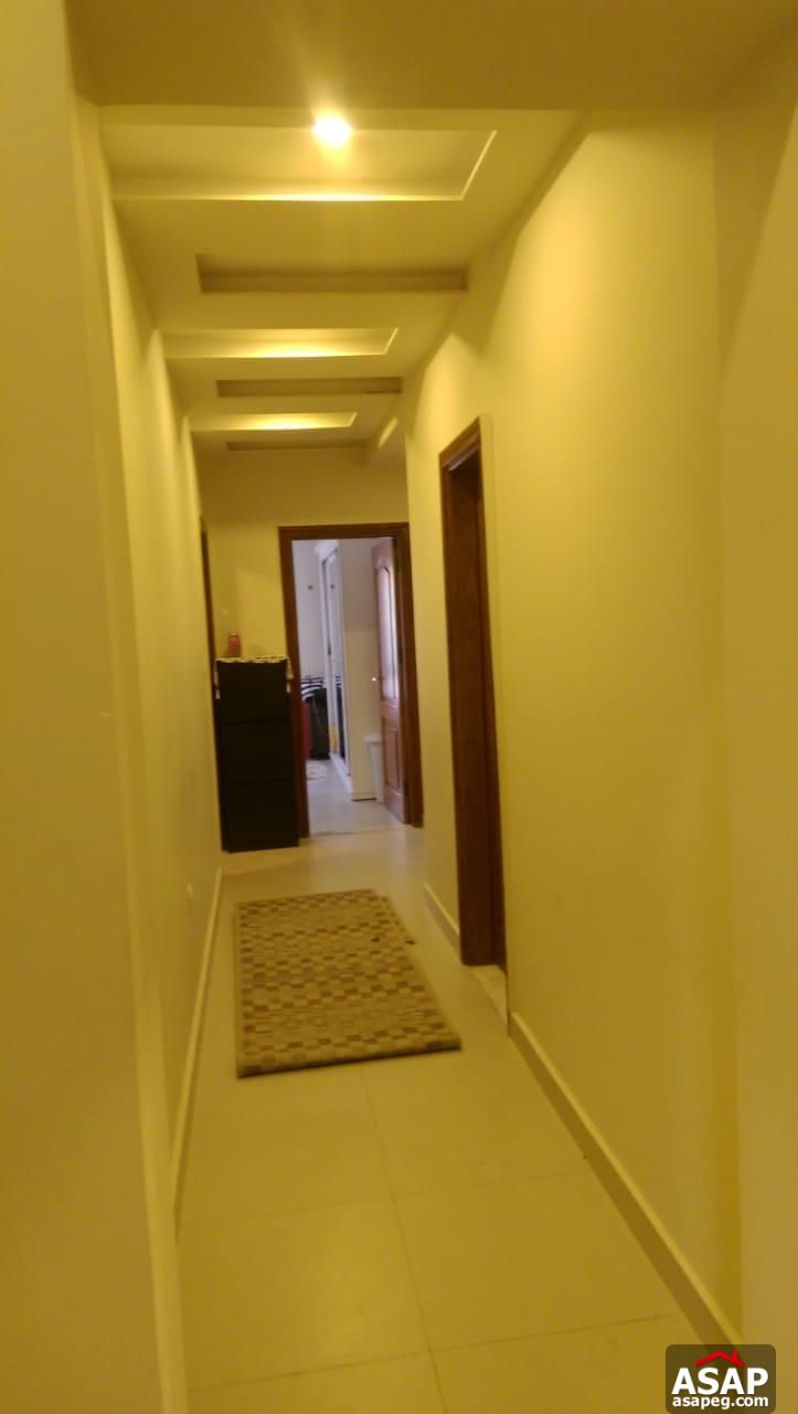 Flat under market price in Park view Hassan Allam