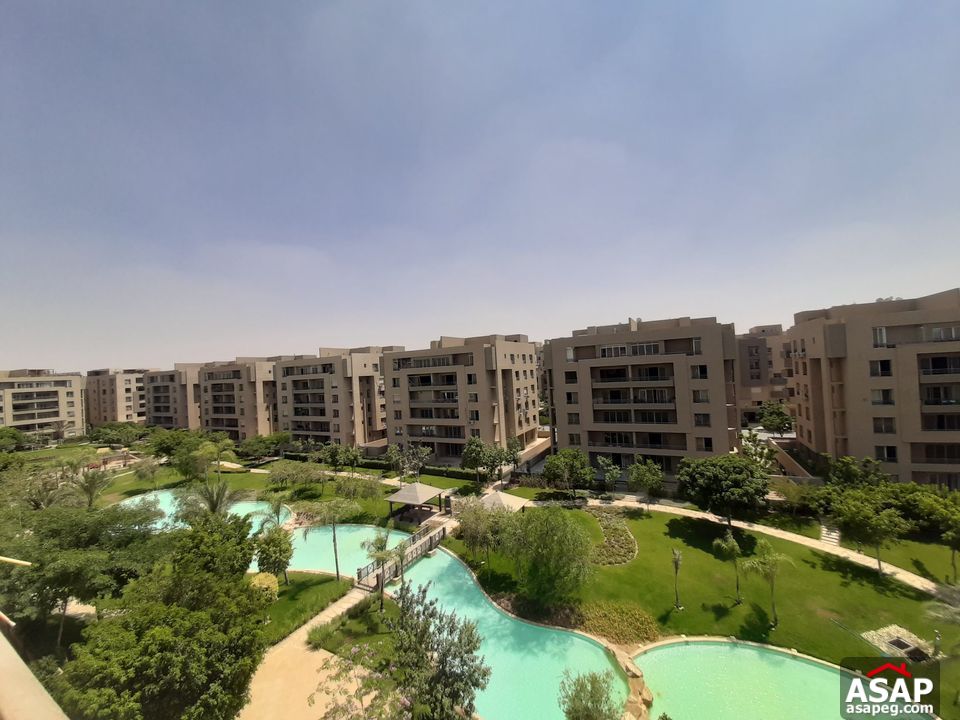 Apartment with Garden View for Rent in the Square Apartment with Garden View for Rent in the Square