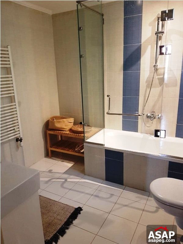 Villa with Big Garden for Rent in Sheikh Zayed Villa with Big Garden for Rent in Sheikh Zayed