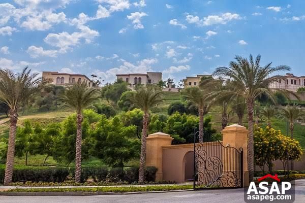 Villa for Sale in Uptown Cairo Compound Villa for Sale in Uptown Cairo Compound