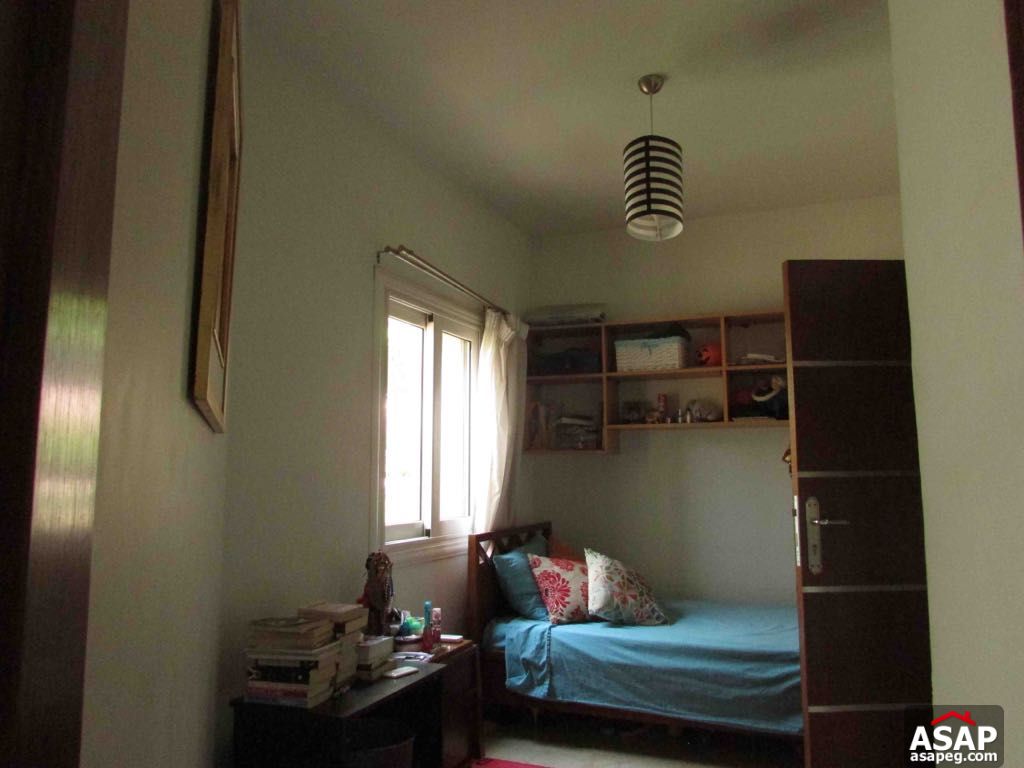 Stand Alone with Pool for Rent in Lake View Stand Alone with Pool for Rent in Lake View