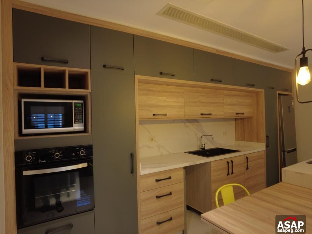 Furnished Studio for Rent in Village Gate