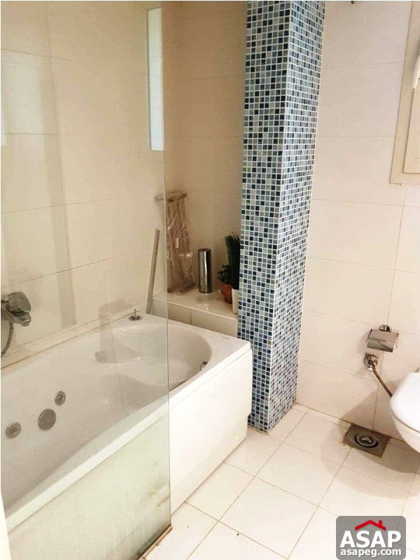 Villa with Big Garden for Rent in Sheikh Zayed Villa with Big Garden for Rent in Sheikh Zayed