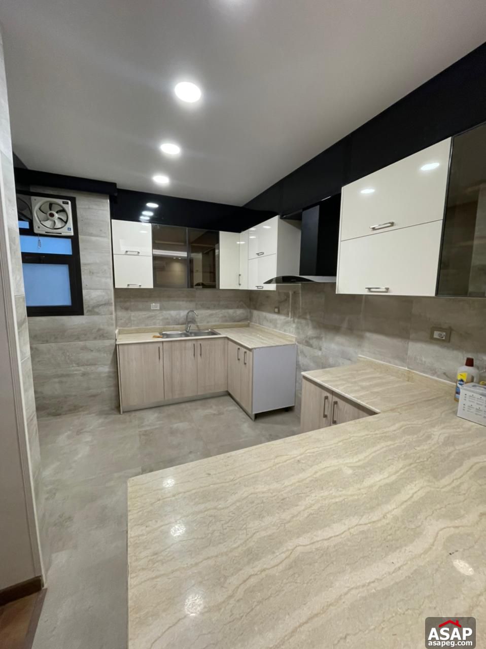 Apartment with Landscape View for Rent in Eastown Sodic