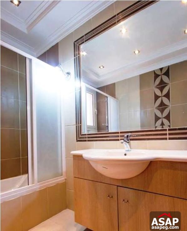 Villa for Rent in Marina City