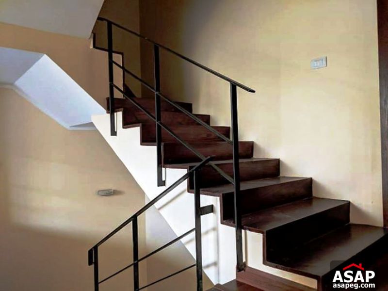 Town House for Rent in Katameya Residence