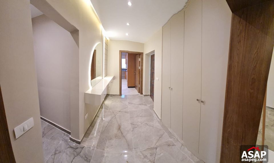 Apartment for Rent in Mountain View Hyde Park