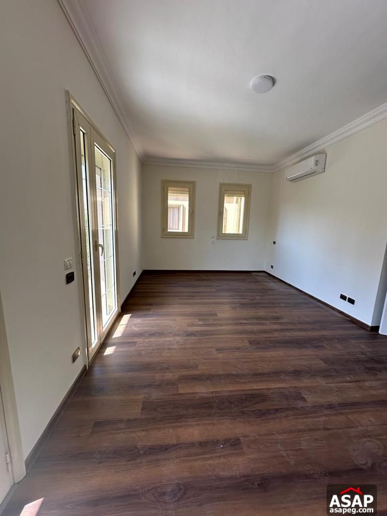 Villa for Rent in Royal Maxim Compound Villa for Rent in Royal Maxim Compound