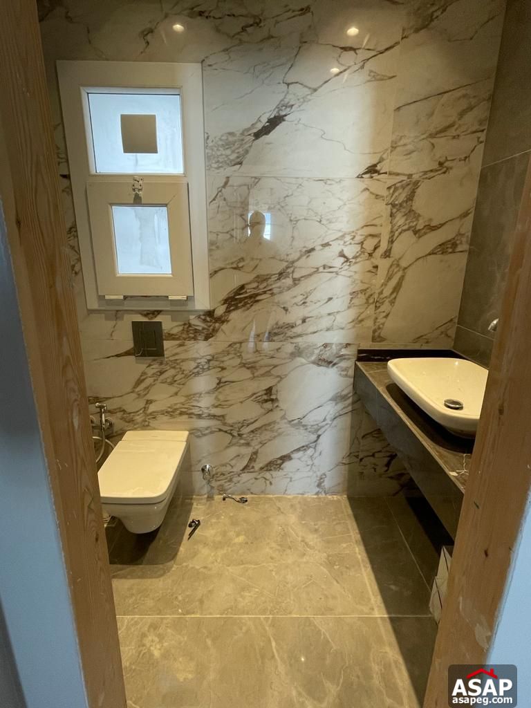 Finished Apartment for Sale in Hyde Park Finished Apartment for Sale in Hyde Park