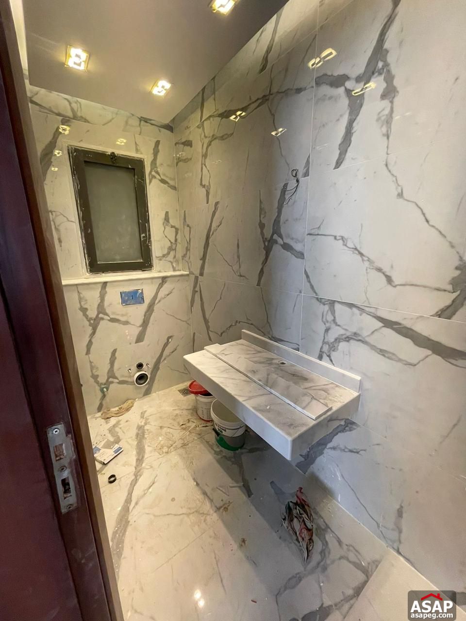 Rent Apartment in Lake View Residence