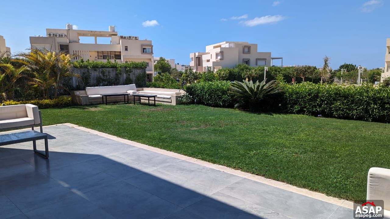 Senior Chalet with Garden for Sale in Hacienda White Senior Chalet with Garden for Sale in Hacienda White