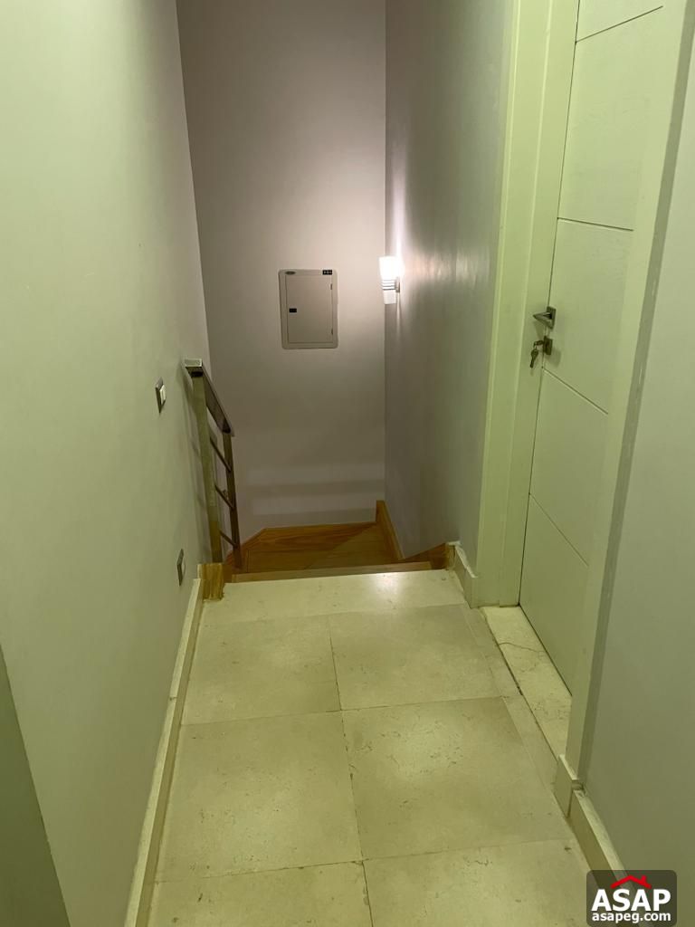 Furnished Duplex for Rent in Village Gate Furnished Duplex for Rent in Village Gate