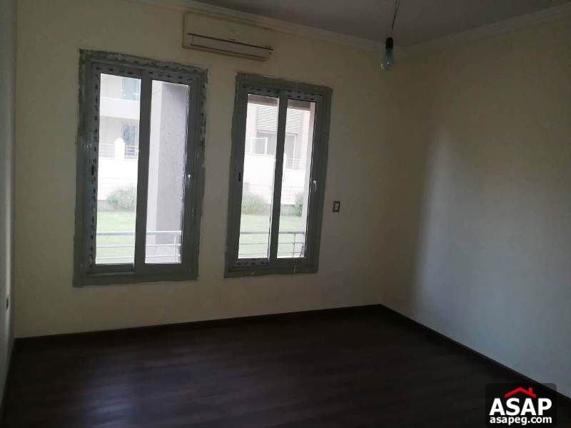 Apartment with Garden for Rent in Village Gate Apartment with Garden for Rent in Village Gate