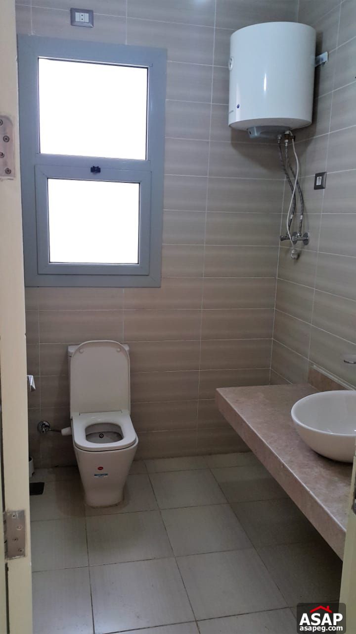 Duplex for Rent in Village Gate Palm Hills