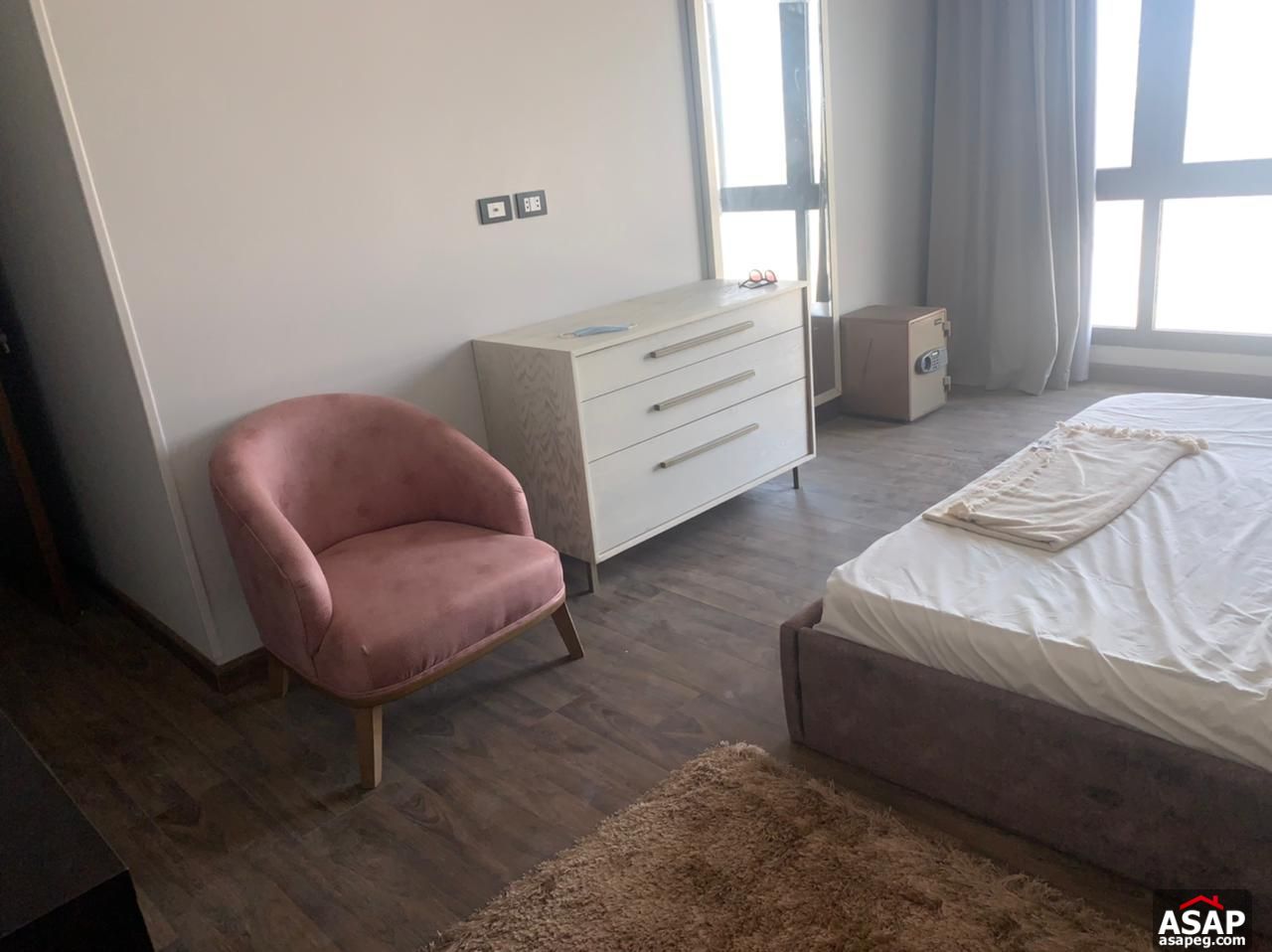 Furnished Penthouse for Rent in Eastown Furnished Penthouse for Rent in Eastown