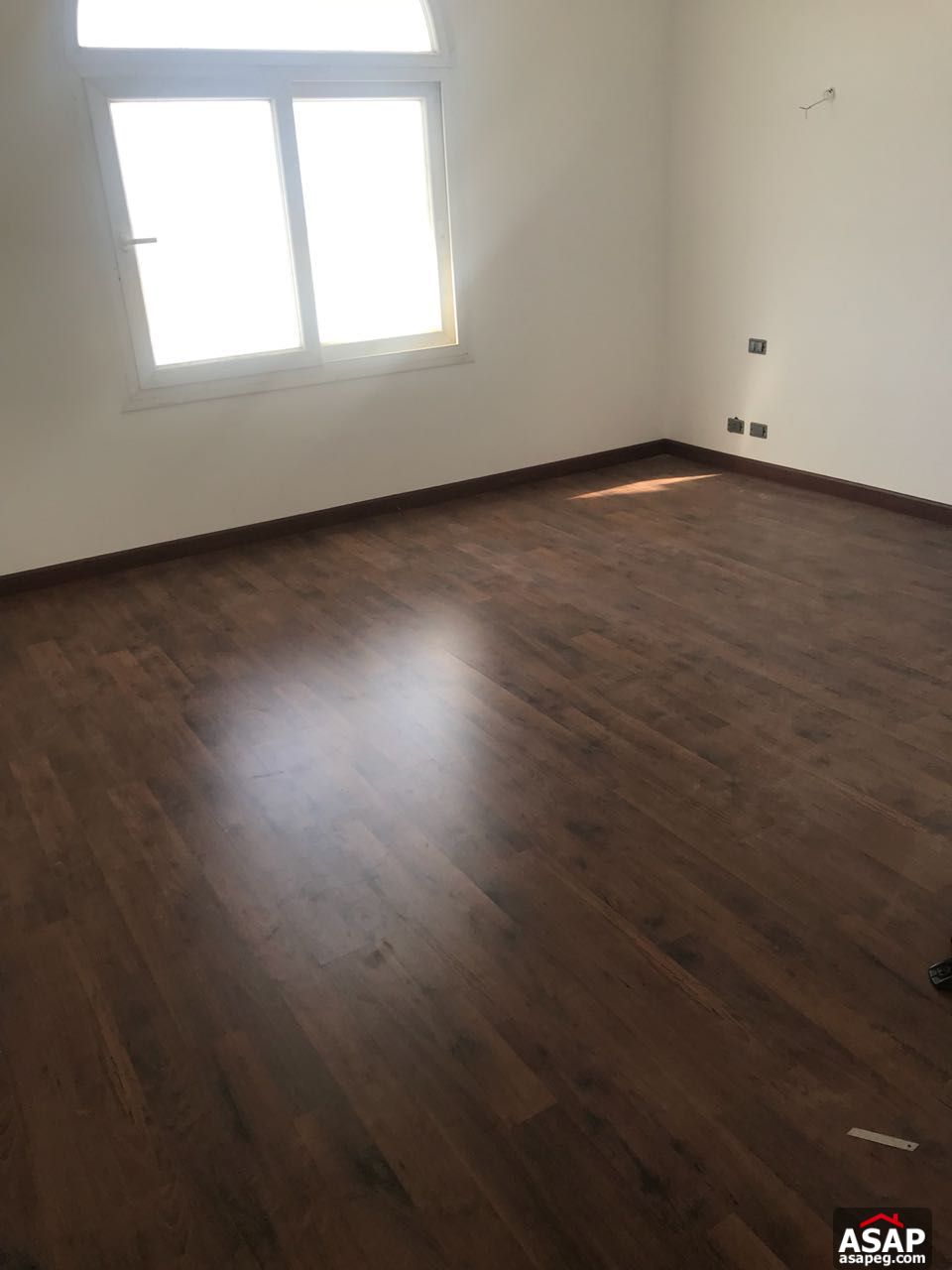 Villa with Garden for Rent in Mountain View 2 Villa with Garden for Rent in Mountain View 2