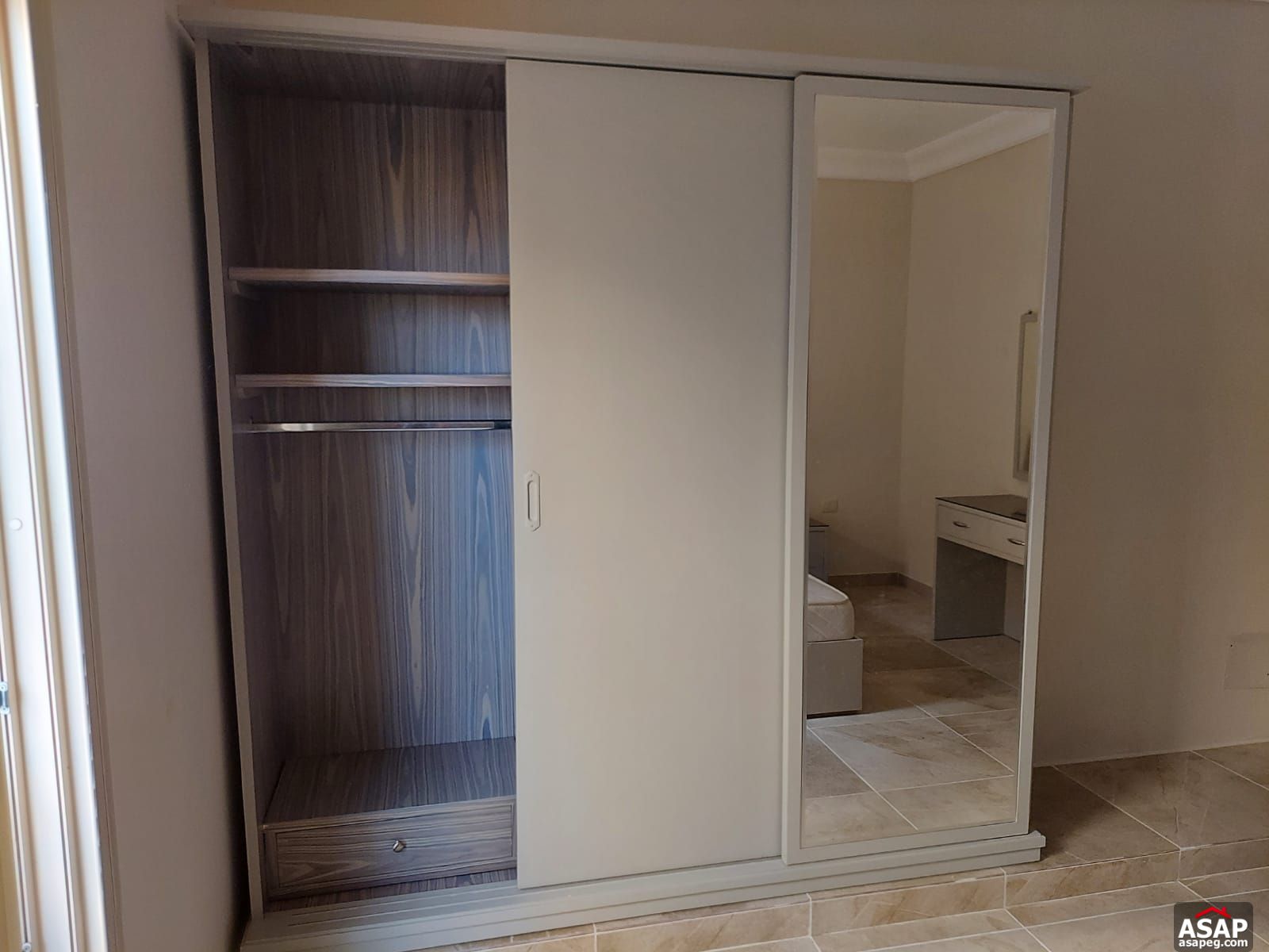 Twin House for Sale in La Vista Bay Twin House for Sale in La Vista Bay