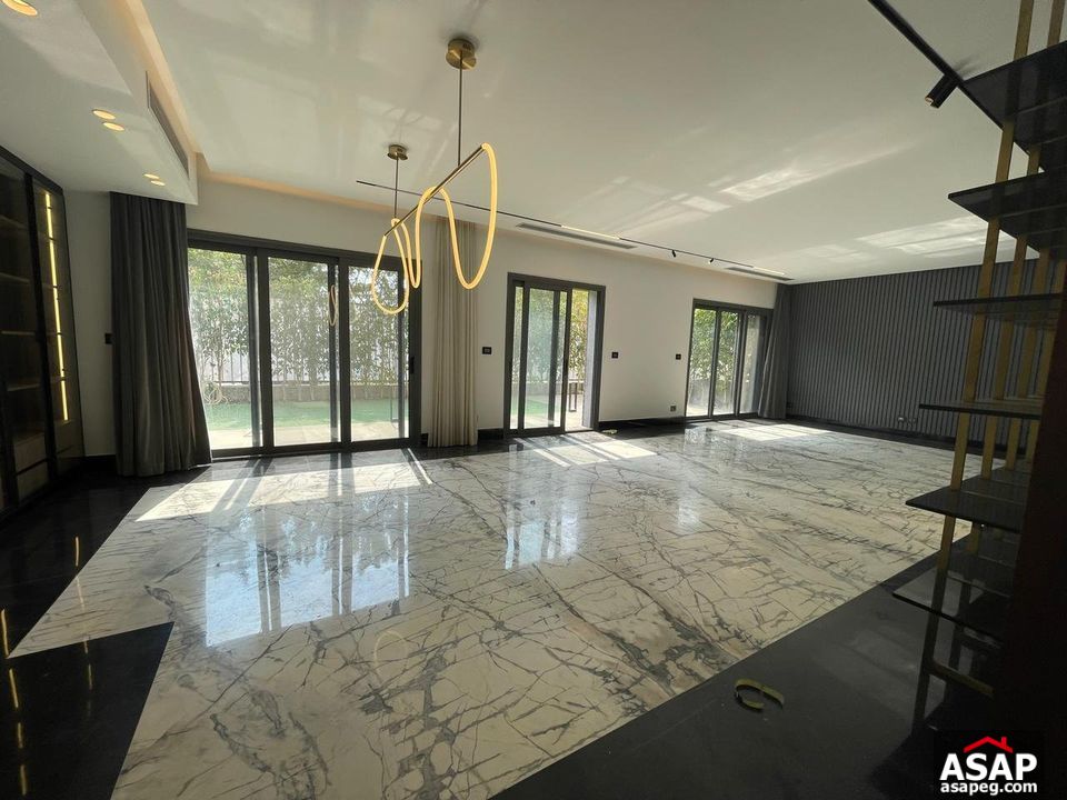 Ultra Modern Duplex for Rent in Eastown