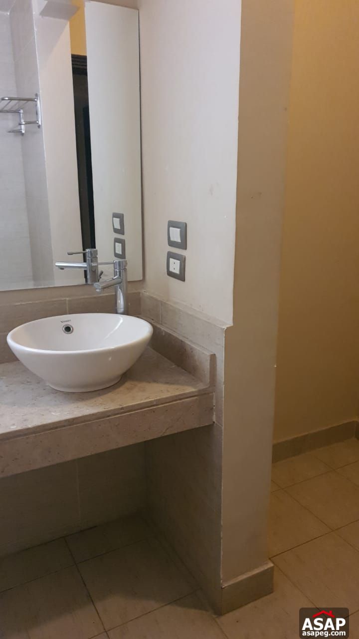 Stand Alone with Lake View for Rent in El Patio Compound Stand Alone with Lake View for Rent in El Patio Compound