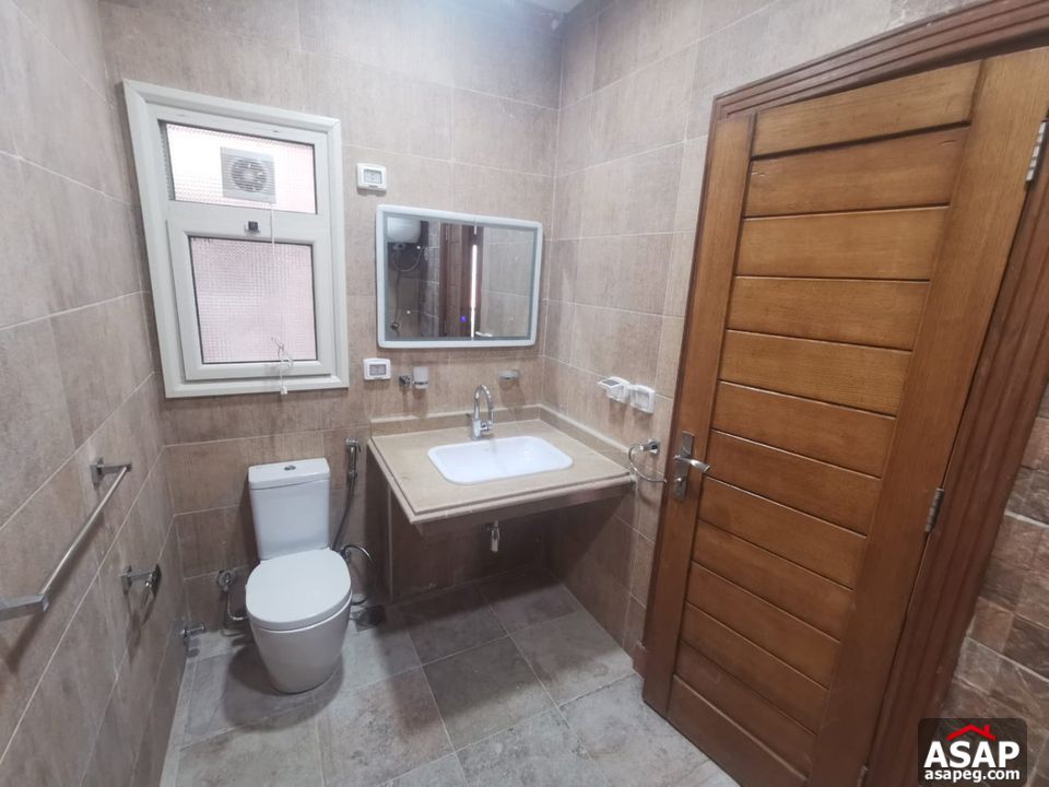 Apartment for Rent in Les Rois Copmound Apartment for Rent in Les Rois Copmound