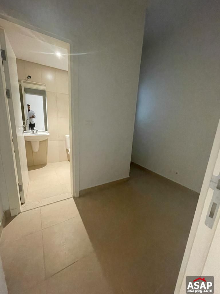 Apartment with pool View for Rent in Mivida