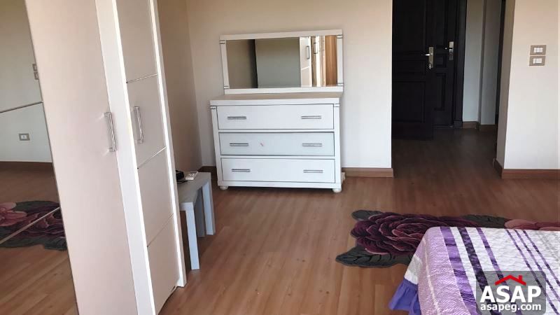 Ultra Modern Villa with Swimming Pool in New Cairo Ultra Modern Villa with Swimming Pool in New Cairo