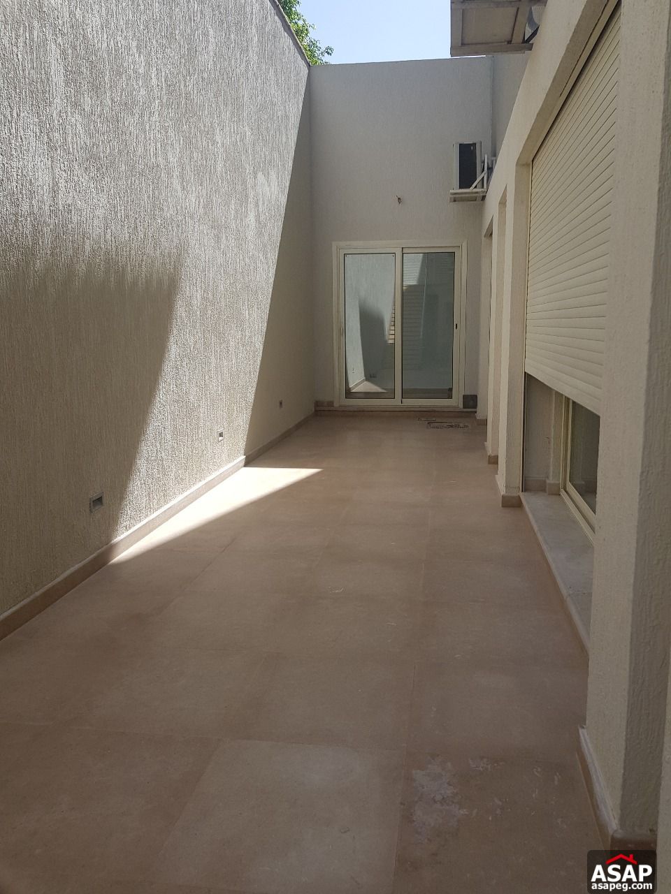 Furnished Basement for Rent in Lake View Furnished Basement for Rent in Lake View